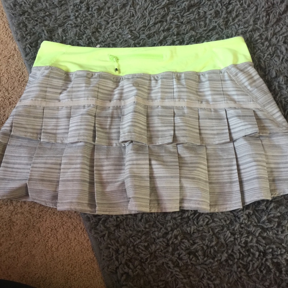 Lululemon Pace Setter skirt size 10
